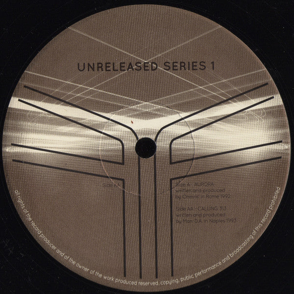 Oneiric Vs MAN-D.A. : Aurora / Calling 313 (12", Ltd)