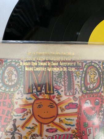 Tom Tom Club : Close To The Bone (LP, Album)