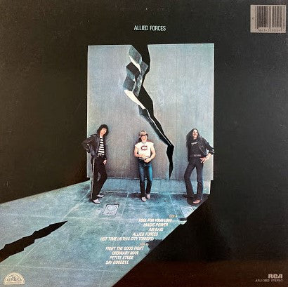 Triumph (2) : Allied Forces (LP, Album, RCA)