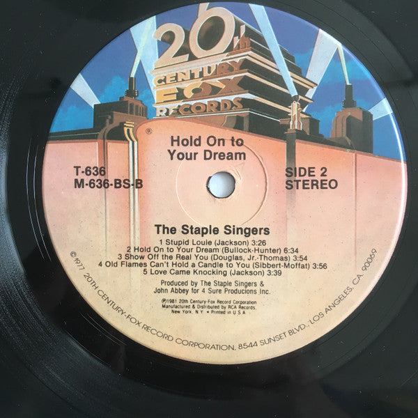 The Staple Singers : Hold On To Your Dream (LP)