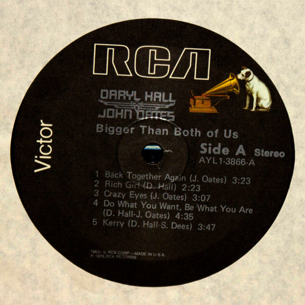 Daryl Hall & John Oates : Bigger Than Both Of Us (LP, Album, RE)