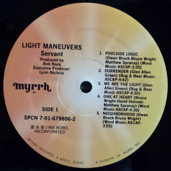 Servant (2) : Light Maneuvers (LP, Album)