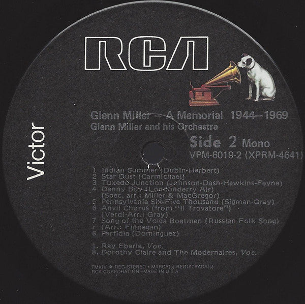 Glenn Miller And His Orchestra : Glenn Miller - A Memorial  1944-1969 (2xLP, Comp, Mono, RE, Ind)
